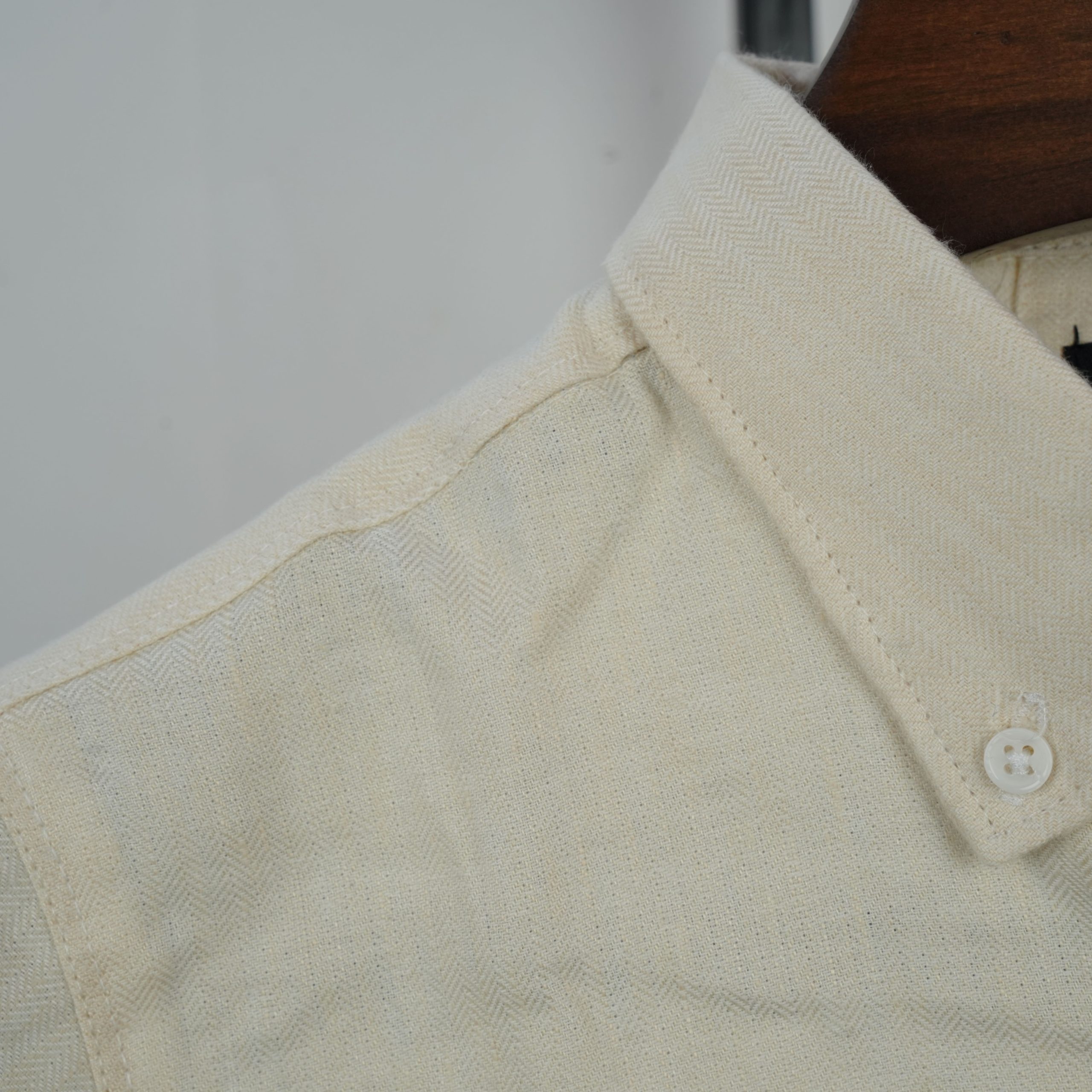 LUXVER Ivory Stripe Oxford Shirt LUXVER Ivory Stripe Oxford Shirt